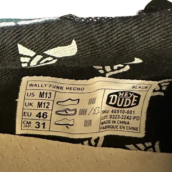 HEYDUDE Mexican Flag Wally Funk Hecho Mexico HTF Shoes, RARE