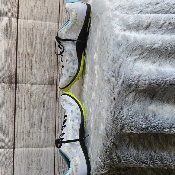 HOKA Cresendo Track Shoes, Women's Size 9.5, Great Condition