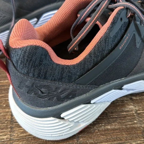 HOKA ONE GAVIOTA 2 WOMEN RUNNING SHOES GRAY CORAL SIZE 8 1/2 WIDE