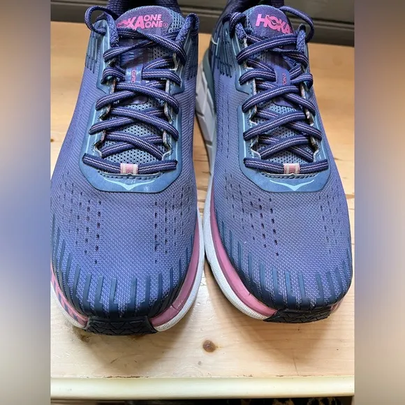 Hoka One One Clifton 5 Purple Running Shoes Size 11 Womens