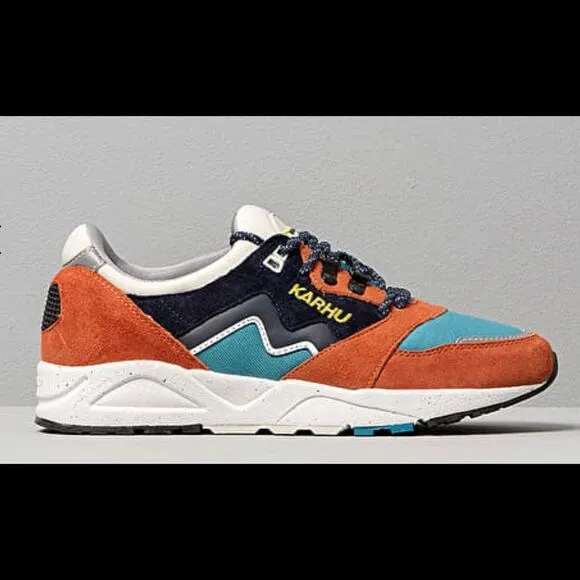 Karhu Aria Leather Brown/ Night Sky Men’s 8 / Women’s 9.5 shoes