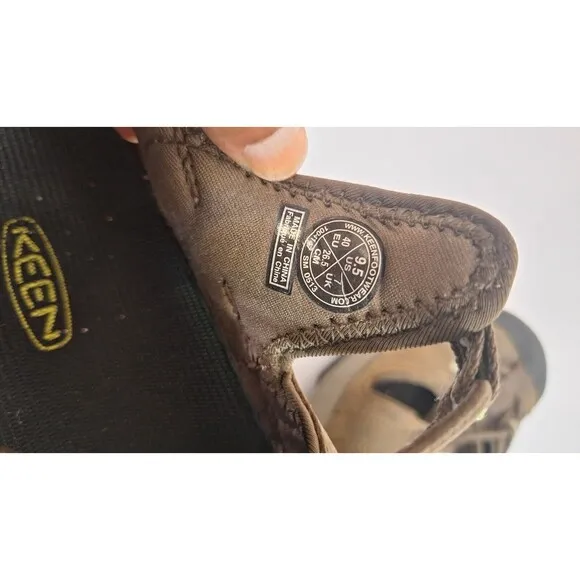 KEEN Arroyo 11-M Hiking Waterproof Shoes Men's Sz 9.5 Outdoor Nature Gorpcore