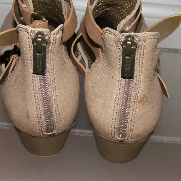 KENNETH COLE REACTION Raw Luck Ankle Booties 8.5M
