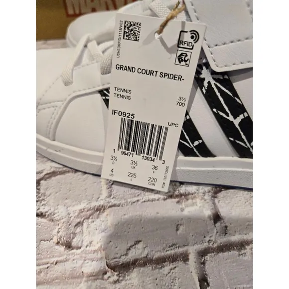 Kids Adidas Marvel Spider-Man Shoes Size 4 White Blue, Grand Court NIOP