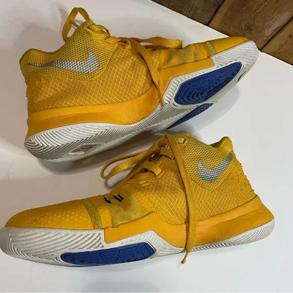 Kyrie mac and cheese Nike Basketball Shoes