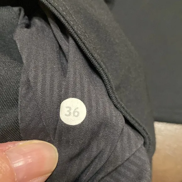 Lululemon mens black pants size 36