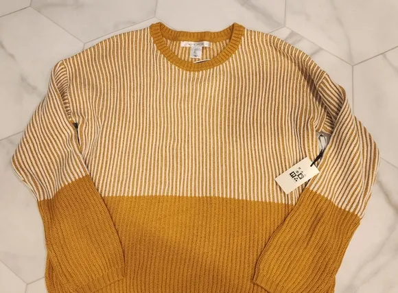 MAX STUDIO, WOMEN'S NWTO, size L mustard yellow ribbed long sleeve sweater