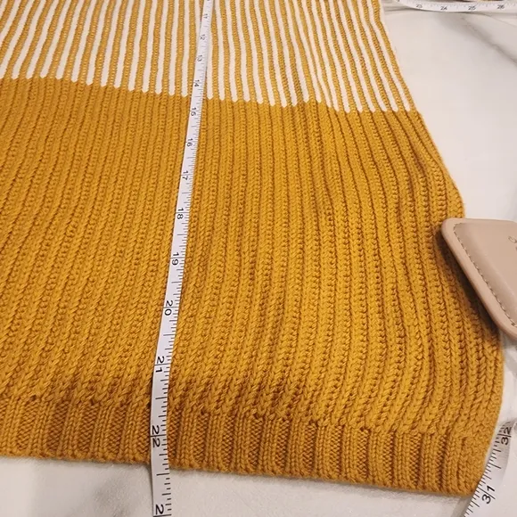 MAX STUDIO, WOMEN'S NWTO, size L mustard yellow ribbed long sleeve sweater