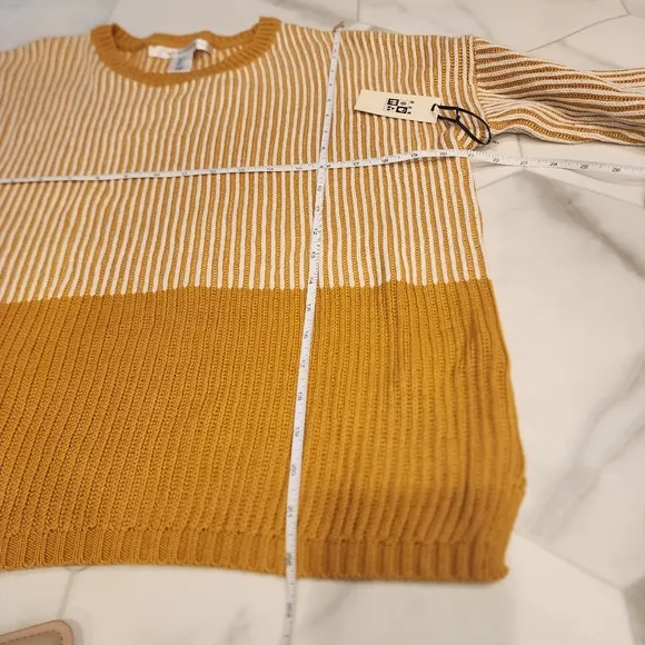 MAX STUDIO, WOMEN'S NWTO, size L mustard yellow ribbed long sleeve sweater