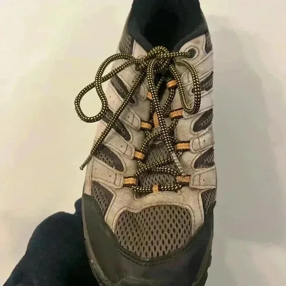 Men’s Moab vibram vented Merrell shoe-size 12