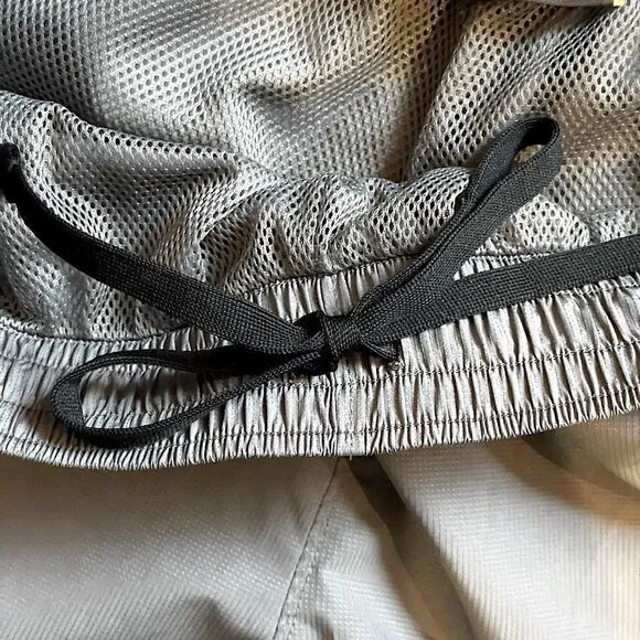 Mens, Under Armour, Grey, Lined, Track Pants. Size Medium.