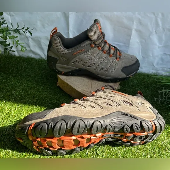 MERRELL🍂🍁cross lander road hiking shoes men’s 11