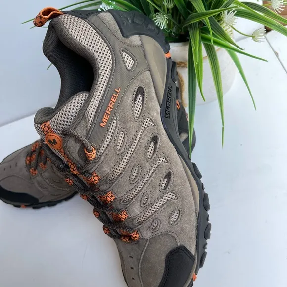 MERRELL🍂🍁cross lander road hiking shoes men’s 11