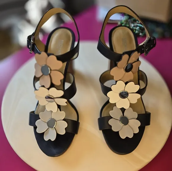 Michael Kors Black and Tan Floral Sandals