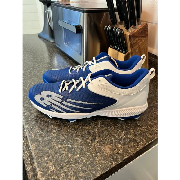 New Balance 4040V6 Mens Low Metal Baseball Cleats Team Royal Blue/White