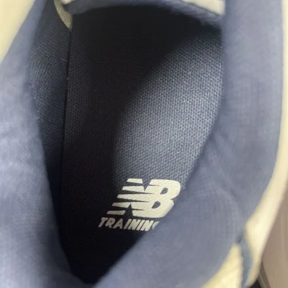 New Balance 624 Mens Sz 11.5 2E White Navy Cross Training Lace Up Shoes MX624WN2
