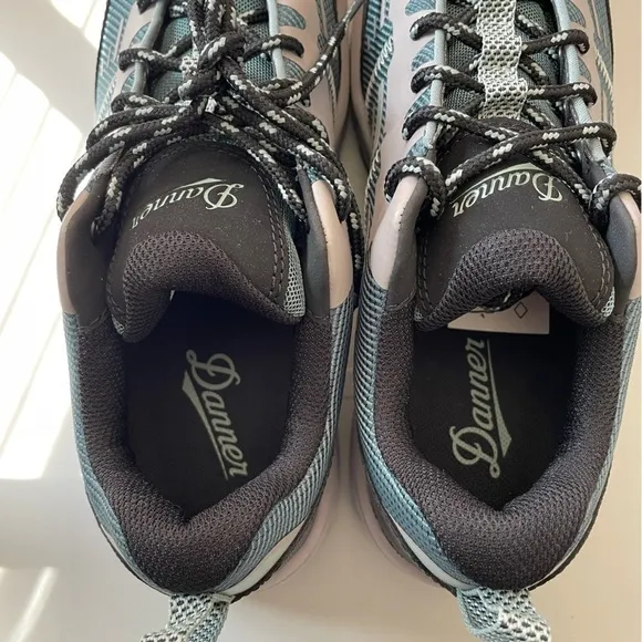 New Danner Women's Run Time 3&quot; Teal NMT Work Shoes size 9
