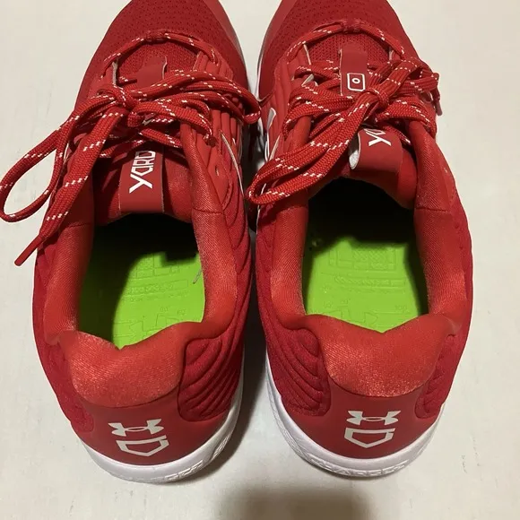new men's 13 Under Armour UA Yard Turf Baseball Shoes - 3024179-600 Red RARE