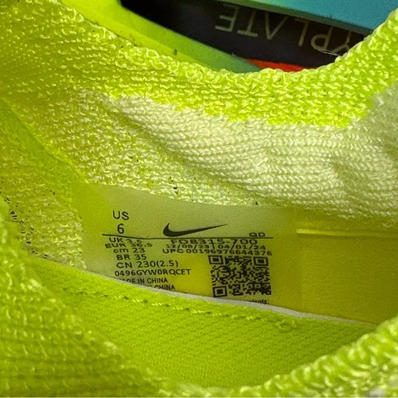 New Nike Air Zoom Alphafly Next% 3 Women's Size 6 Volt Yellow Running FD8315-700