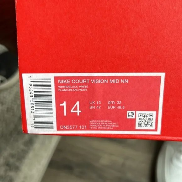 New Nike court vision mid athletic shoes