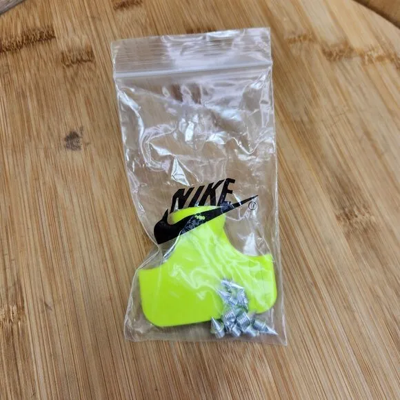 New Nike Zoom Mamba 6 Mens Pink Track &amp; Field Running Spikes Size 11.5 Shoes