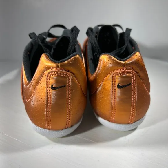 NEW Nike Zoom Maxcat 3 Volt Boys Size 4 Track Field Spikes Shoes Orange Cleats