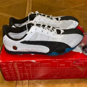 NEW!! Puma Complete Harambee Track &amp; Field Spike Shoes Mens Size 6 Women’s 7.5