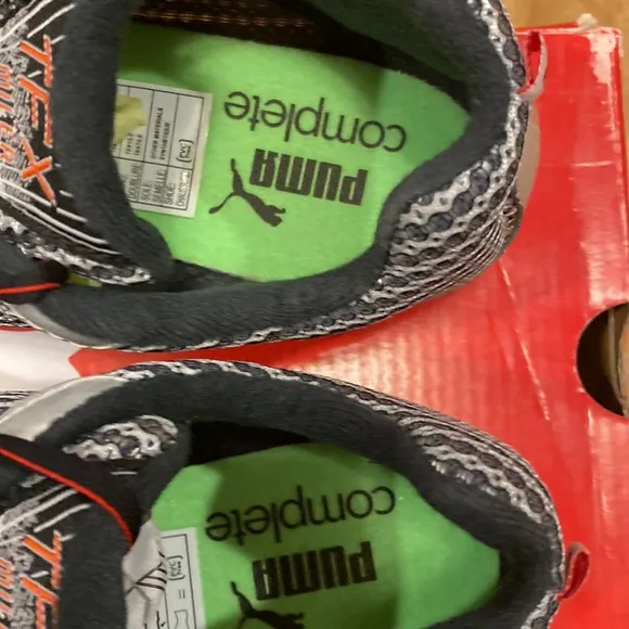 NEW!! Puma Complete TFX Miler 2 Mens track &amp; field spike shoes Size 12