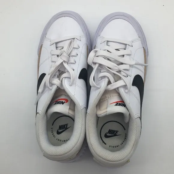 New Women’s Nike Court Legacy Lift Low White DM7590-100 NWOB