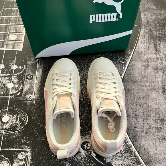 NIB Puma Mayze