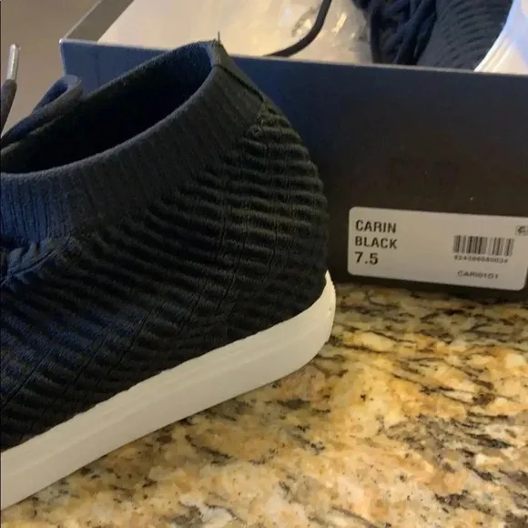 NIB Steven Madden 7.5 Hidden Wedge Shoes
