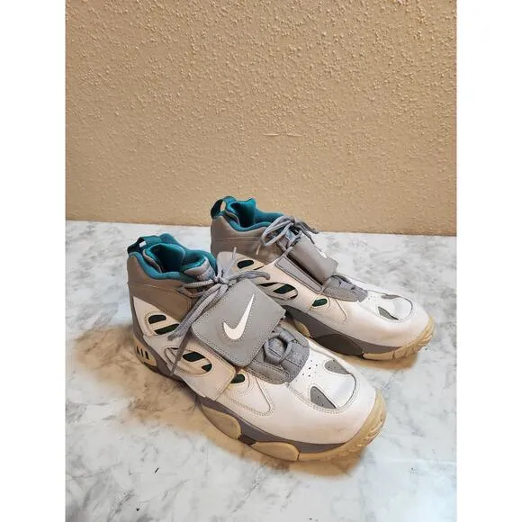 Nike Air Diamond Turf 2‎ Men's White Gray Leather Running Sneaker Shoes Size 11