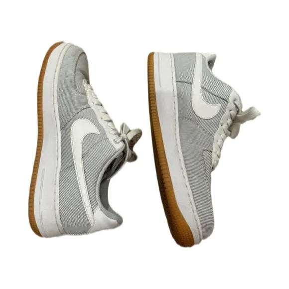 Nike Air Force 1 Low Seersucker Sneakers | EUC | Pure Platinum/White-Light Blue