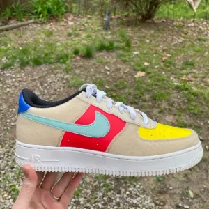 Nike Air Force 1 LV8 1 Shoes Size 7 Y or Woman’s 8.5