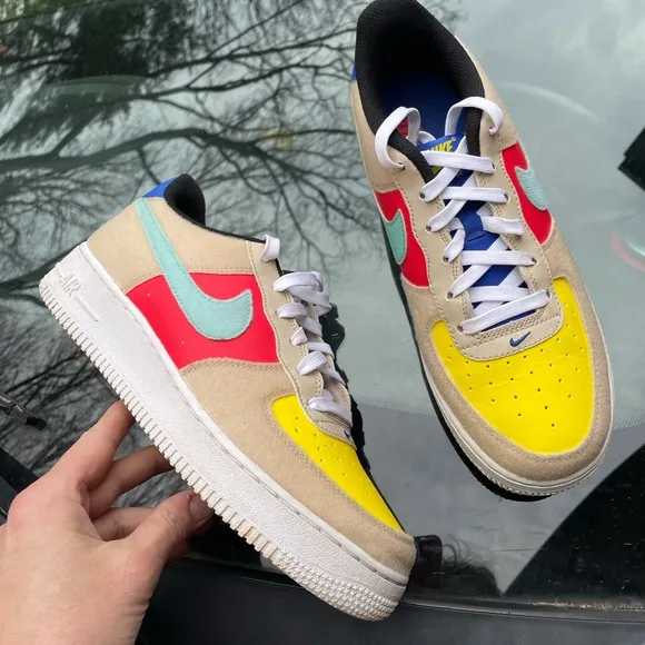 Nike Air Force 1 LV8 1 Shoes Size 7 Y or Woman’s 8.5