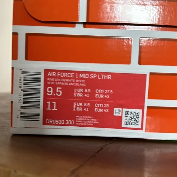 NIKE Air Force 1 Mid Off-White Pine Green