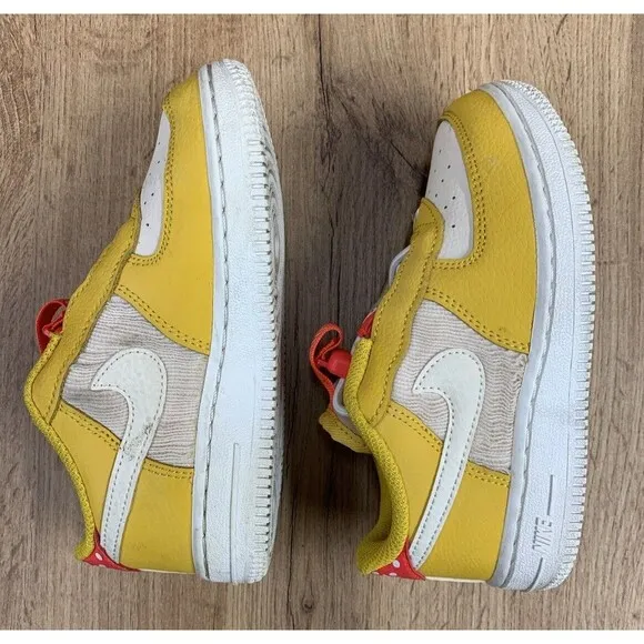 Nike Air Force 1 Toggle SE Athletic Sneakers Shoes Boys Size 10C Gold DQ0366-700