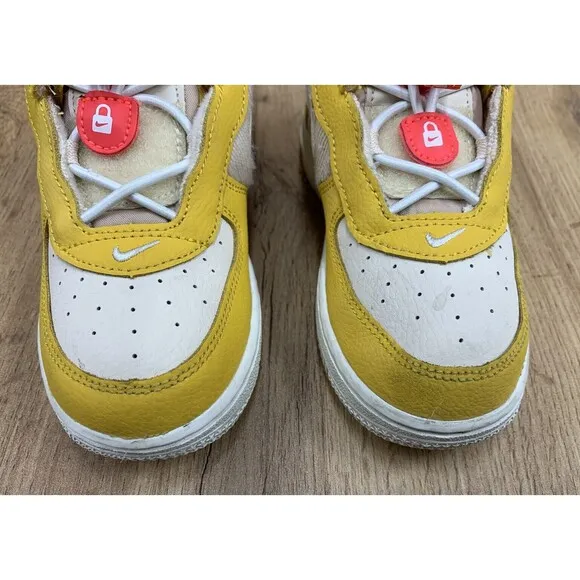 Nike Air Force 1 Toggle SE Athletic Sneakers Shoes Boys Size 10C Gold DQ0366-700