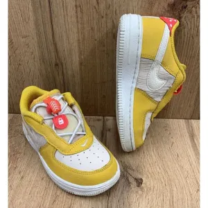 Nike Air Force 1 Toggle SE Athletic Sneakers Shoes Boys Size 10C Gold DQ0366-700