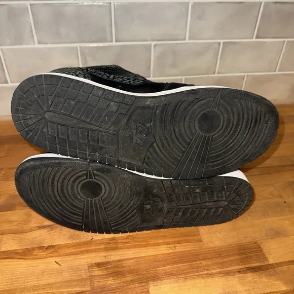 Nike Air Jordan 1 Low SE Shoes 'Black Elephant' FB9907-001 Men's Size 13