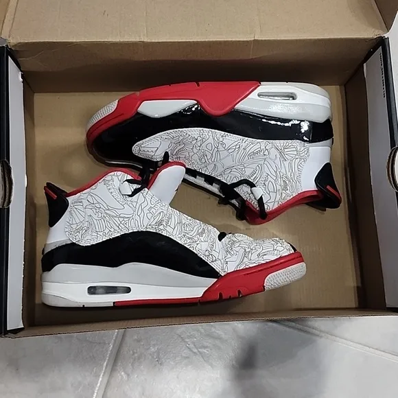 Nike Air Jordan DUB ZeroDV1360-160 White / Fire Red /Black Youth 5 Sneakers