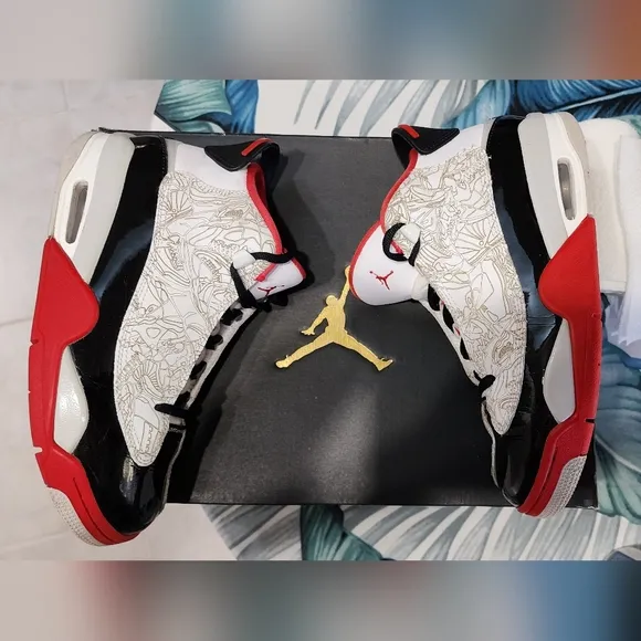 Nike Air Jordan DUB ZeroDV1360-160 White / Fire Red /Black Youth 5 Sneakers
