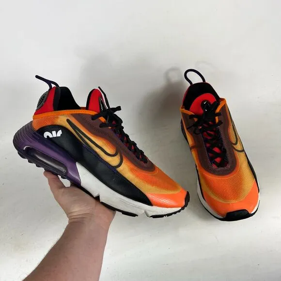 Nike Air Max 2090 Sneakers Men's 10.5 Magma Orange Athletic Shoes BV9977-800