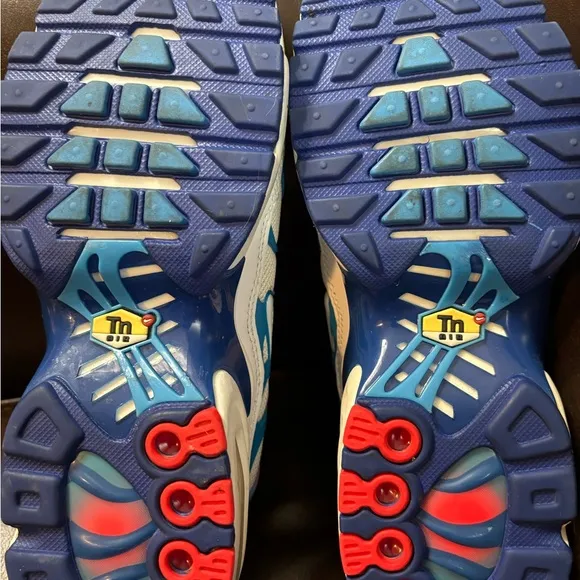 Nike Air Max Plus 3D Glasses Sz 4.5 Youth / Womens 6 White Blue Coral Sneakers