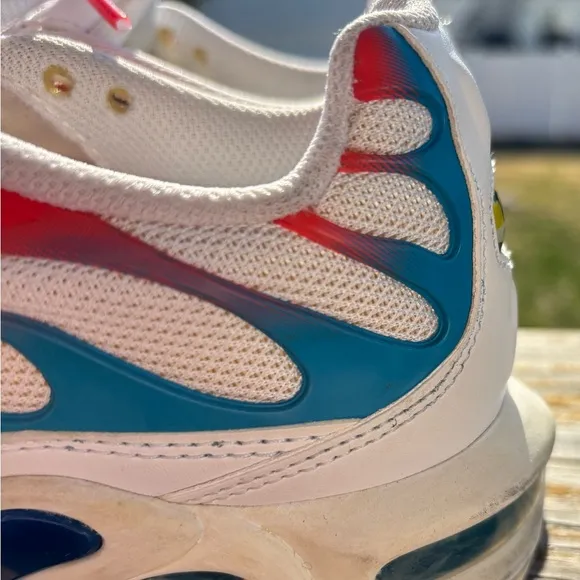Nike Air Max Plus 3D Glasses Sz 4.5 Youth / Womens 6 White Blue Coral Sneakers