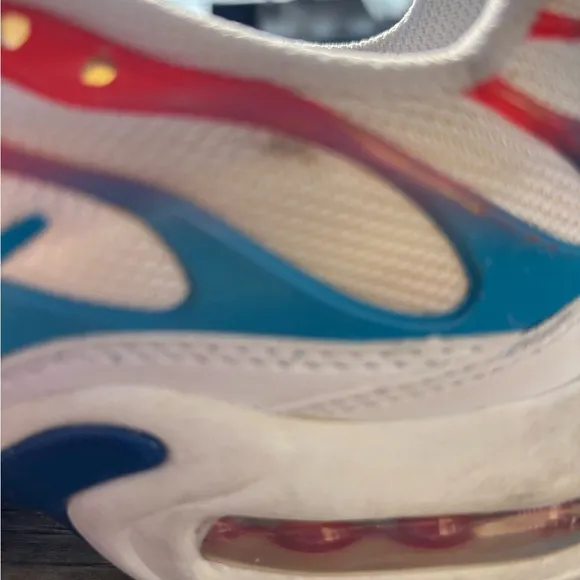 Nike Air Max Plus 3D Glasses Sz 4.5 Youth / Womens 6 White Blue Coral Sneakers