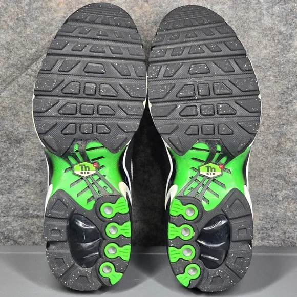 Nike Air Max Plus GS Tn Kids 4Y Icons Deep Royal Scream Green CD0609-021