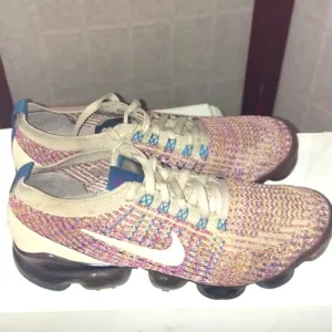 Nike Air VaporMax Flyknit 3 Running Shoes Multi-Color AJ6910-007 Women’s Sz 9.5