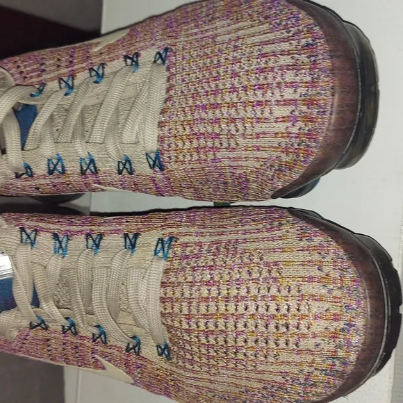 Nike Air VaporMax Flyknit 3 Running Shoes Multi-Color AJ6910-007 Women’s Sz 9.5