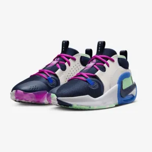 NIKE Air Zoom Crossover 2 SE - Kids Size 5 (basketball shoes)